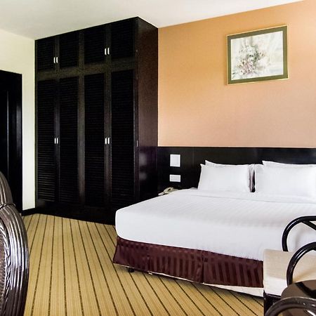 Oyo 89693 Perkasa Hotel Keningau Near Hospital Keningau Eksteriør billede