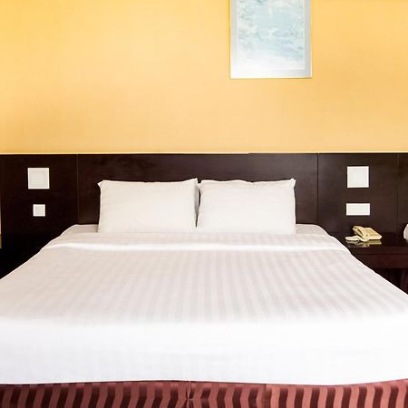 Oyo 89693 Perkasa Hotel Keningau Near Hospital Keningau Eksteriør billede