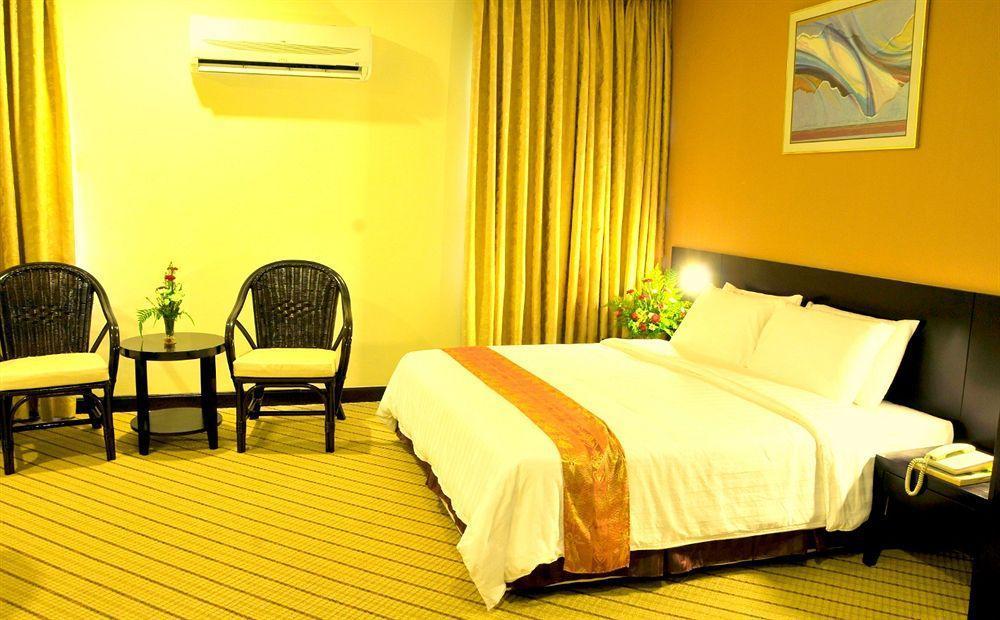 Oyo 89693 Perkasa Hotel Keningau Near Hospital Keningau Eksteriør billede