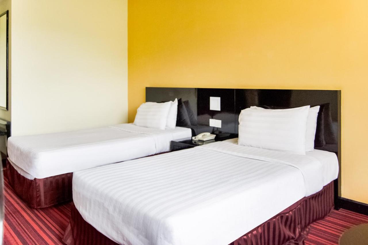 Oyo 89693 Perkasa Hotel Keningau Near Hospital Keningau Eksteriør billede